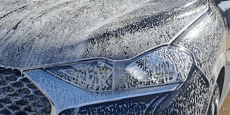 Nettoyage extérieur de véhicule professionnel